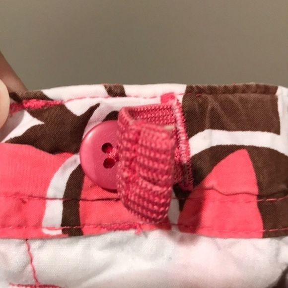 🌺 OLD NAVY Floral Surfer Shorts - Picture 3 of 5